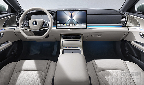 比亚迪汉智驾领航版上市 多维度升级带来“闭眼入”新选项