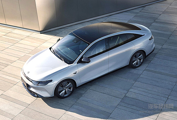 不跟风降价 零跑以低价新车和保价夯实高性价比定位