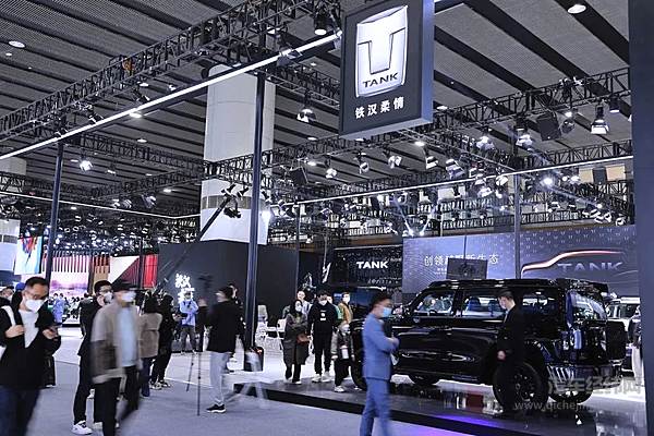 三旗舰焕新发布引领品牌向上 长城汽车强势登陆2022广州车展