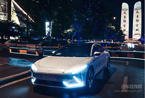 智己能否成为上汽的“知己”?