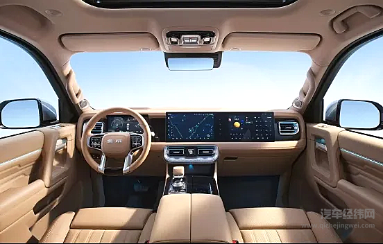 BJ60增程行政版27.58万起 纵贯雪域无惧高反