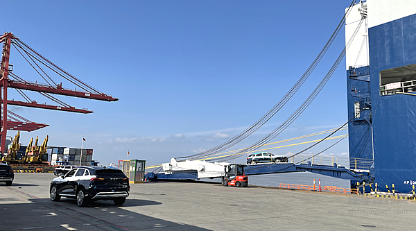 300台摩卡PHEV（Coffee 01）启航欧洲 魏牌欧洲战略更进一步