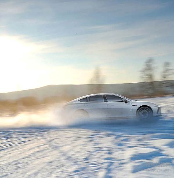 哪吒汽车该如何站稳中低端市场？