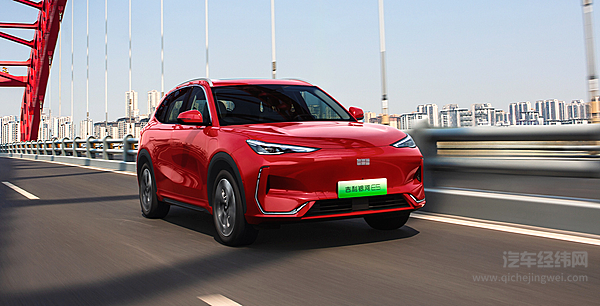 10万元的纯电SUV 吉利银河E5与深蓝S05谁的性价比更高？