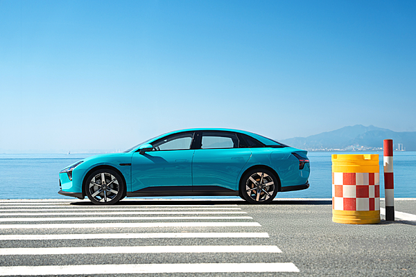 十万元高阶智驾车型  广汽RT与小鹏MONA M03谁更香？