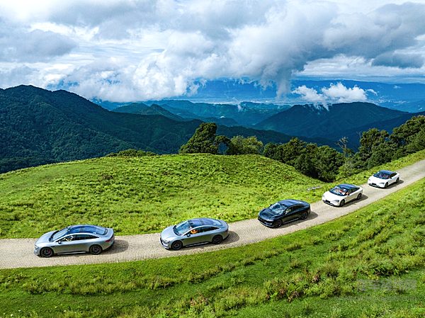 最大续航1649km 星纪元ES增程版比智界S7更划算？