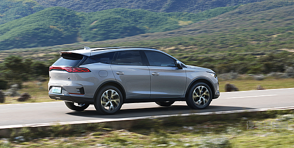 20万元内中型SUV对决 捷途山海L9与比亚迪唐选哪个？