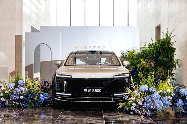 江淮冲高端：尊界S800热销与红点双冠的含金量几何？