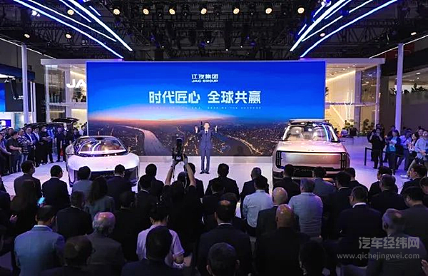 江淮冲高端：尊界S800热销与红点双冠的含金量几何？