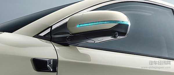 十万级车配有智驾和冰箱？比亚迪第二代元 PLUS 智驾版表现如何？