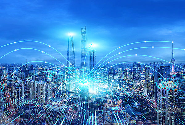 智慧加持 路灯为自动驾驶“变身”