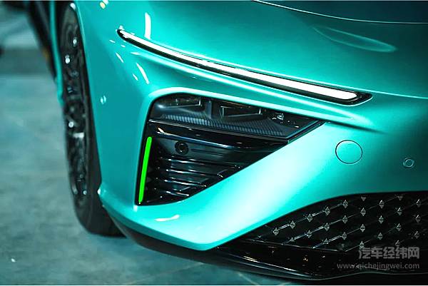 哪吒汽车该如何站稳中低端市场？