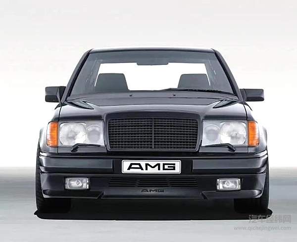 “铁锤”：代号300 CE 5.6 AMG
