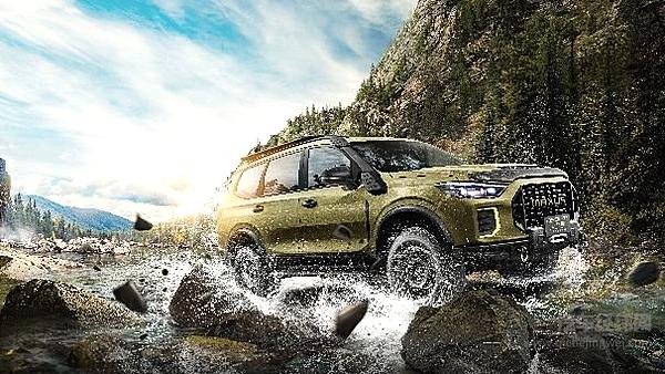 【上汽牛·魔王量产版（左）与D90 Pro亚马逊量产版（右）】