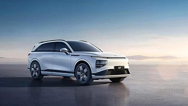 城市NOA加速落地 新势力一拥而上的技术有何特点？