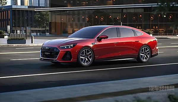 奇瑞艾瑞泽S燃油旗舰亮相北京车展 2.0T 动力 + 高阶智驾加持
