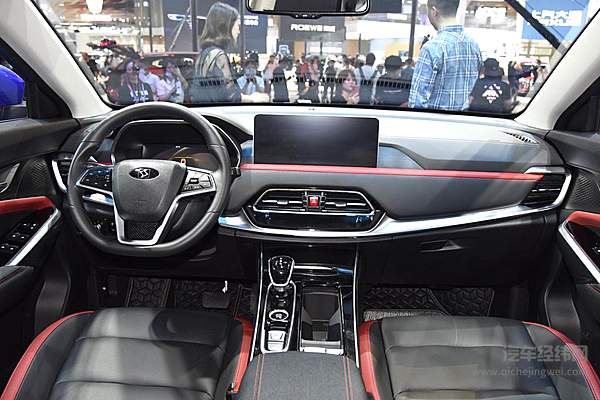 大众品质加持 思皓X8开启江淮乘用车3.0时代