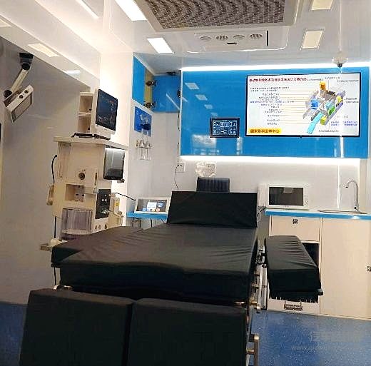 全国首款5G移动智能急救复苏车