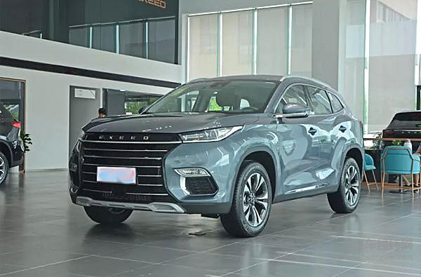 招谁惹谁了！明明很努力 竟然被称为“叫花车”？