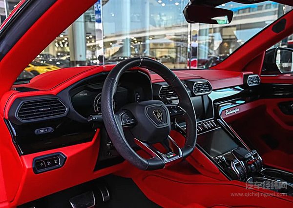 兰博基尼URUSMANSORY定制版