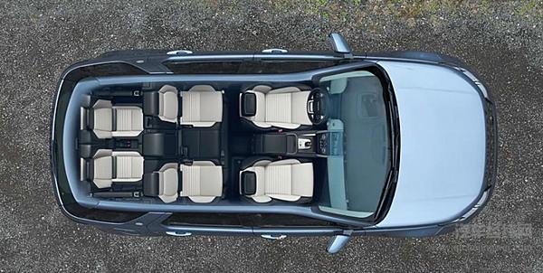 35.68万元起售的路虎发现运动版 能抢走奥迪Q5L多少客户？