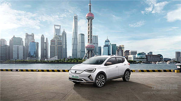 400公里续航12.8万起售 思皓玩出年轻范儿！