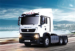 中國(guó)重汽豪沃HOWO TX7 460馬力 6X4 國(guó)六重卡牽引車 (中國(guó)重汽變速箱)(扭矩2200Nm)(ZZ4257V324GF1)