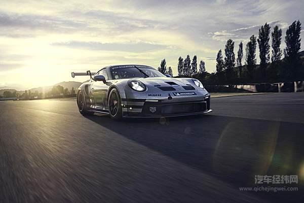 一只很暴力的小青蛙 纯粹的赛道机器保时捷911 GT3 Cup