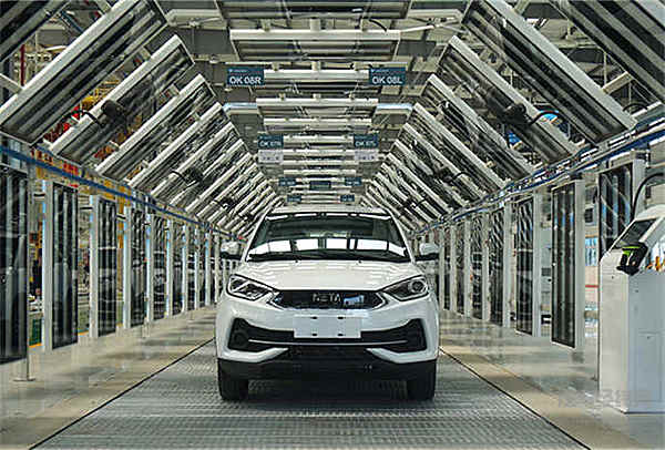 怀胎四年 合众新能源终于生下了“哪吒”！