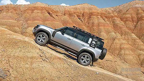 路虎灵魂安在 这样的路虎卫士你接受吗？