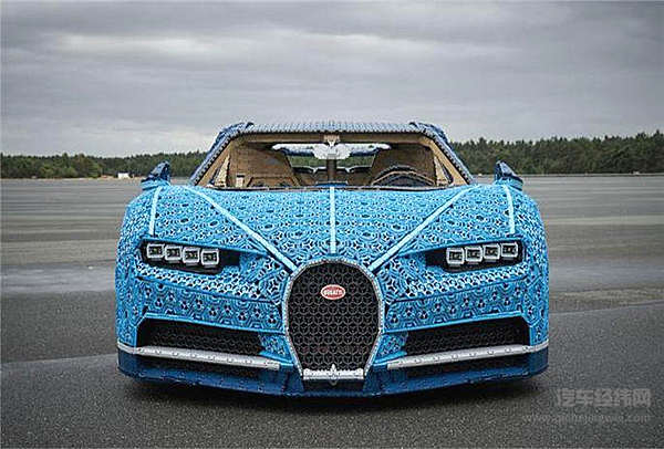 男人的大玩具也可以是乐高！