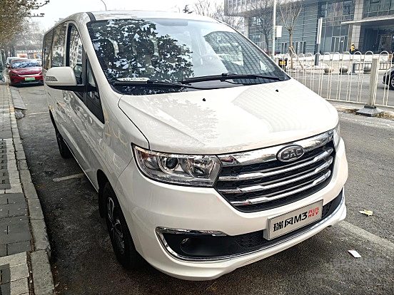 10万出头买宜商宜家的混动MPV 瑞风M3 PLUS HEV不做偏科生