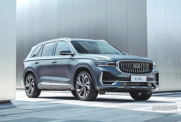 均搭载2.0T+8AT动力组合 星越L与红旗HS5哪一款更适合家庭用户？