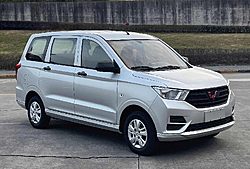 上汽通用五菱宏光 2021款 99馬力 1.5L國(guó)六汽油 封閉廂式貨車(chē) 4.42米
