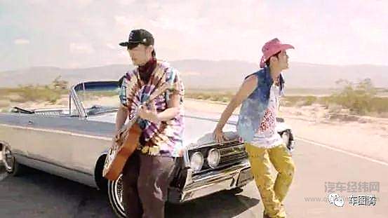 不只Mojito  周杰伦的很多MV都是一场车展