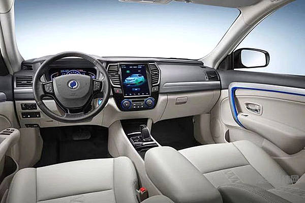 连富康都电动化了 新能源这条跑道上来了位“老前辈”！