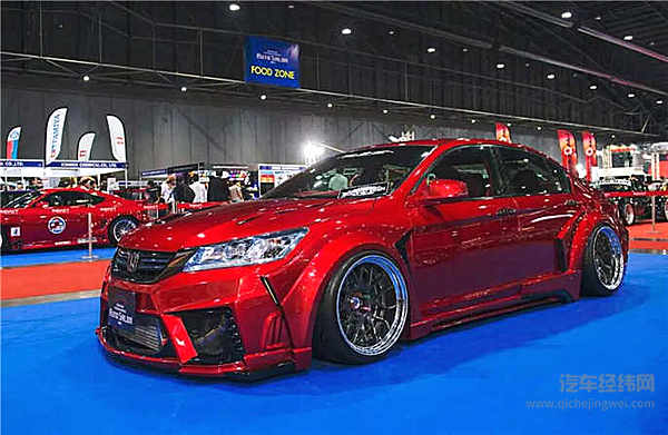 别不承认，区区东南亚就是比我们会玩车