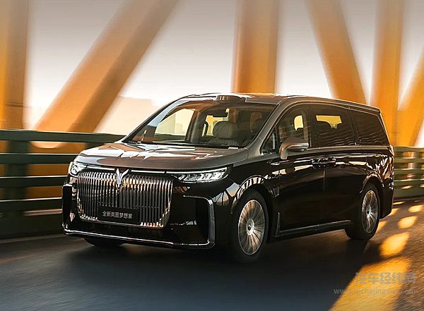 全新岚图梦想家2月乾崑智驾ADS3.0出行报告