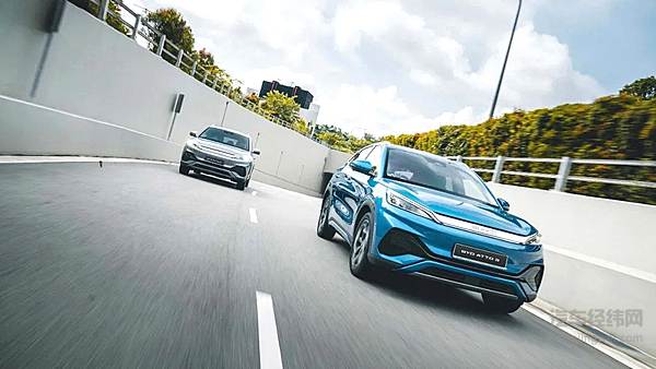 BYD ATTO 3热销新加坡