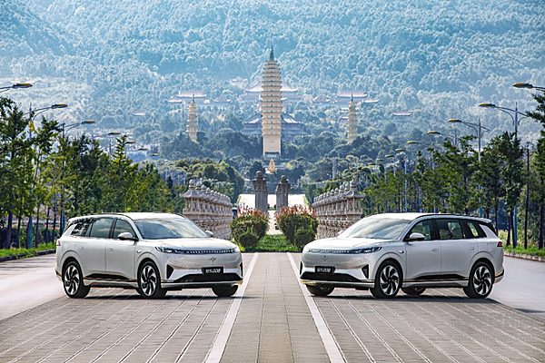 认准家庭用户 奕派eπ 008五座版能否平替理想L6？