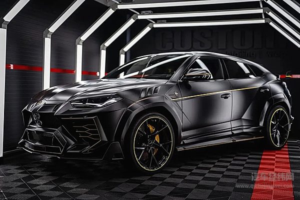 兰博基尼URUSMANSORY定制版