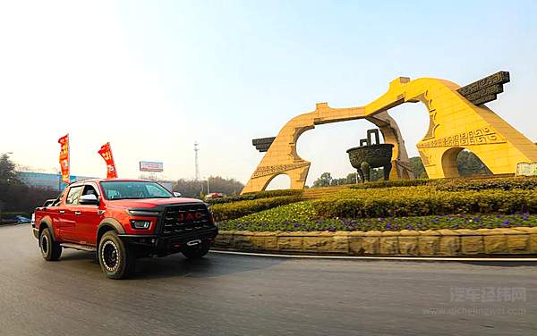 它来了 悍途携山猫打响万里征程第一枪