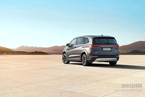 预售价17.58万元起的现代库斯途即将上市 能否超越国产的荣威iMAX8？