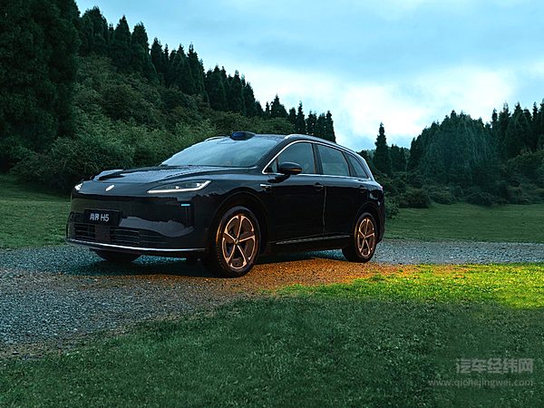 尚界H5对比深蓝S07 15万级新能源SUV的双强对决