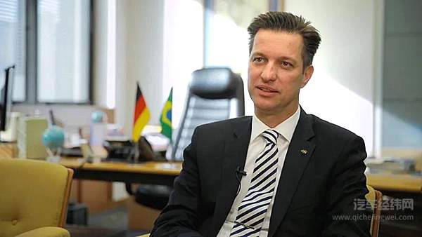 大众汽车零部件管理委员会主席Thomas Schmall