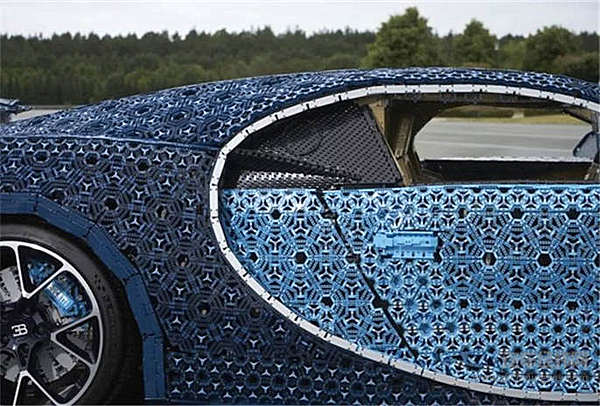 男人的大玩具也可以是乐高！