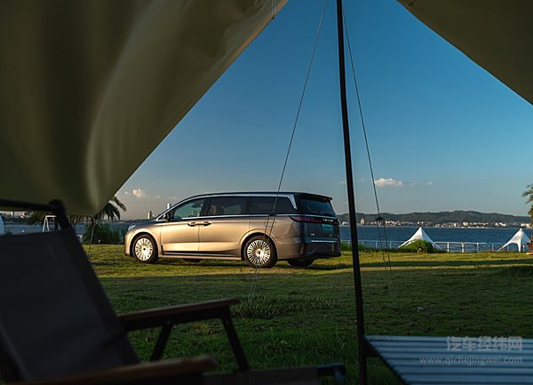 高端新能源MPV对决 极氪009与岚图梦想家谁更强？