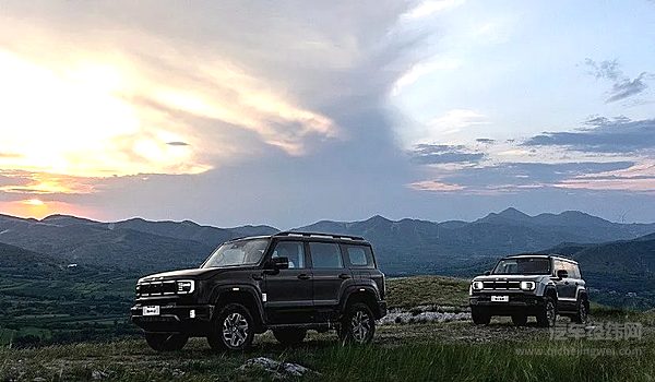 15万元左右可入手 捷途旅行者骏马版与北京BJ40谁更强？