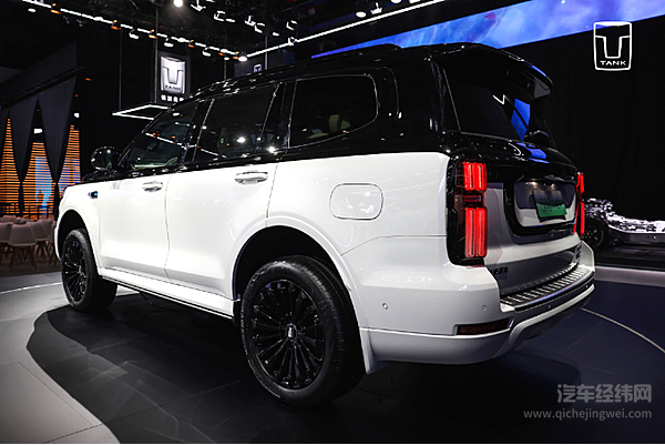 坦克300和坦克500押宝混动路线 国产硬派越野迈入新能源领域