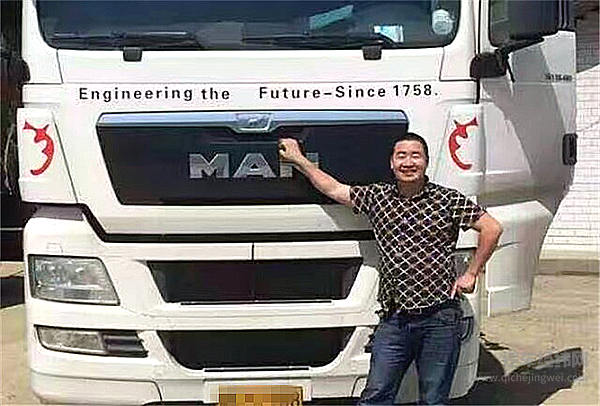 伍军：行驶在川藏线上的温柔汉